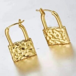 Lock earring